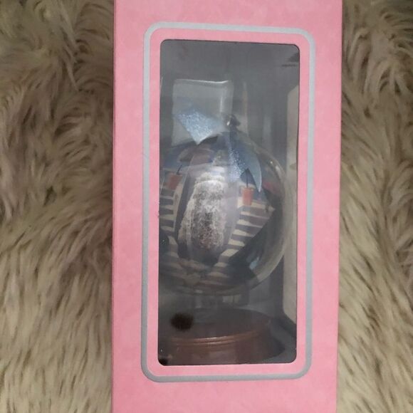 1998 Holiday Barbie 4" Decoupage Ornament - Picture 4 of 7